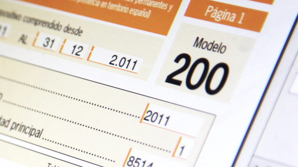 modelo 200 españa